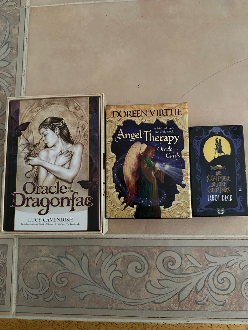 TAROT cards - beautiful, clean and open sets